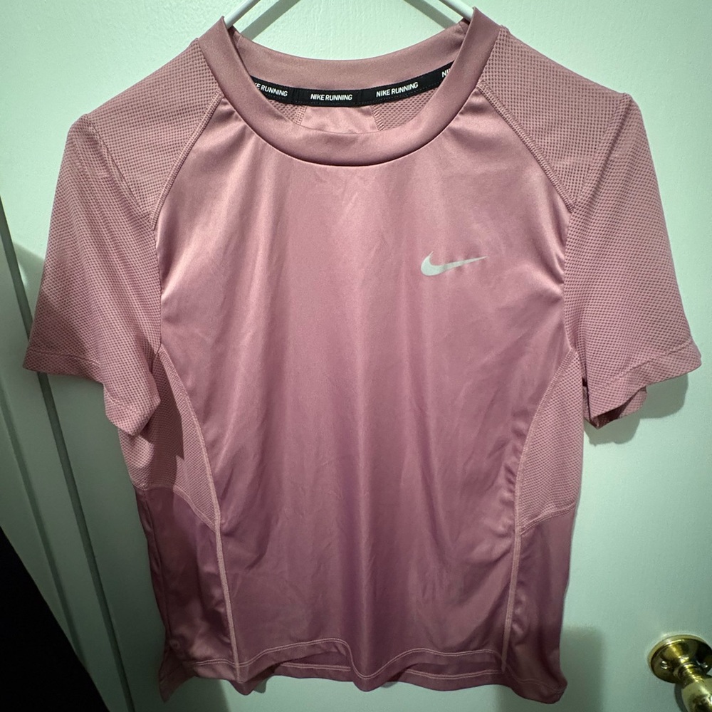 Nike Dri-FIT Pink Running Shirt - Picture 2 of 5